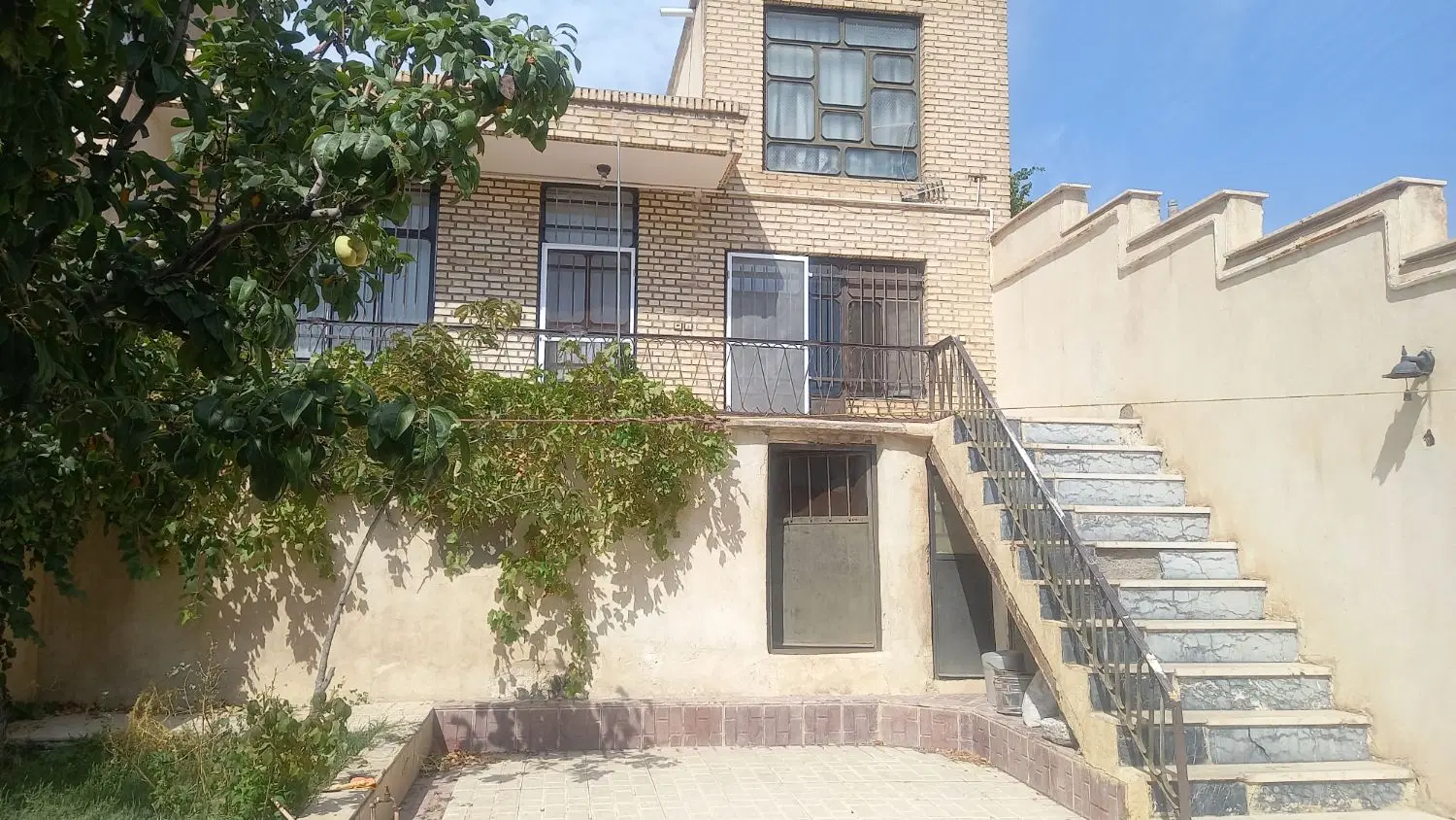 منزل ویلایی درخوش آب وهواترین منطقه مهدیشهر