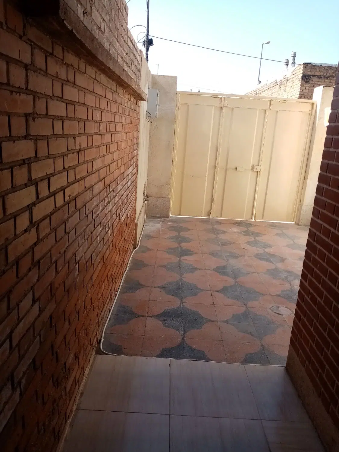 موقعیت تجاری دوبلکس 102 زیربنا