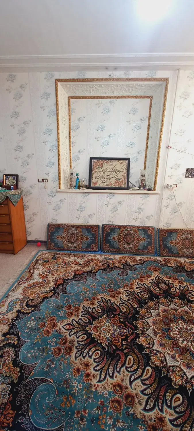 فروش منزل مسکونی ۳ طبقه