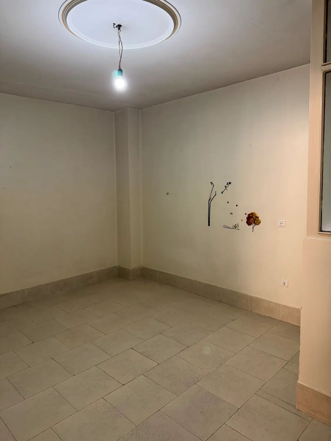 ۱۱۷ متری ملکشهر