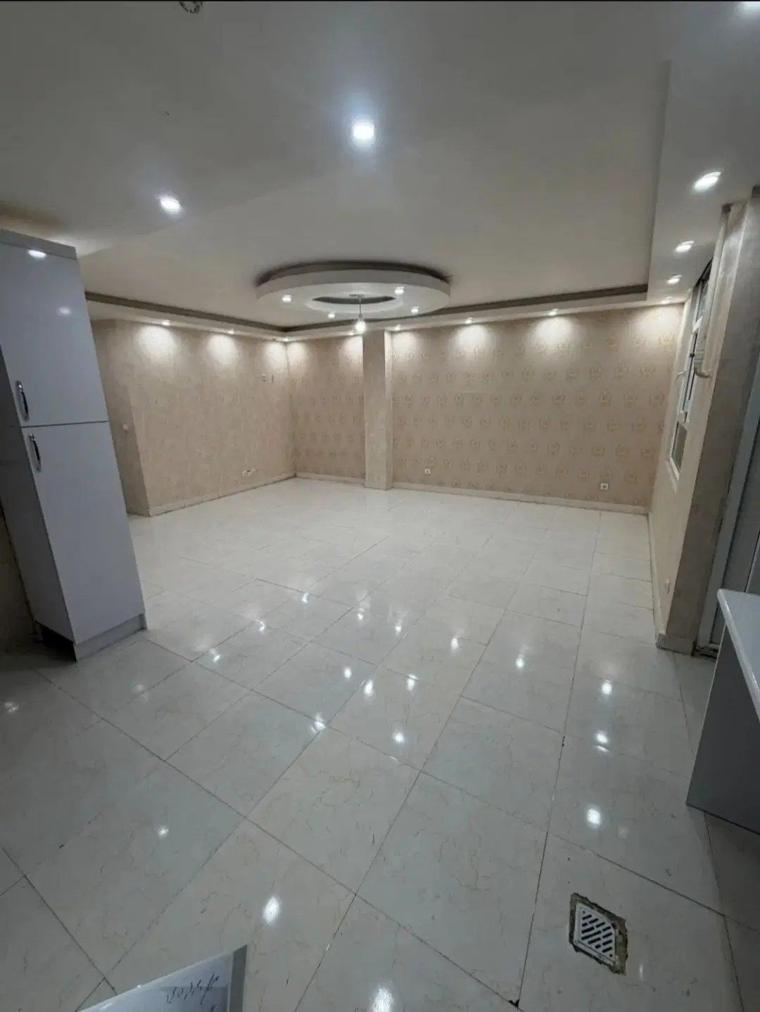 آپارتمان ۱۱۰ متر مربع خیابان آرش
