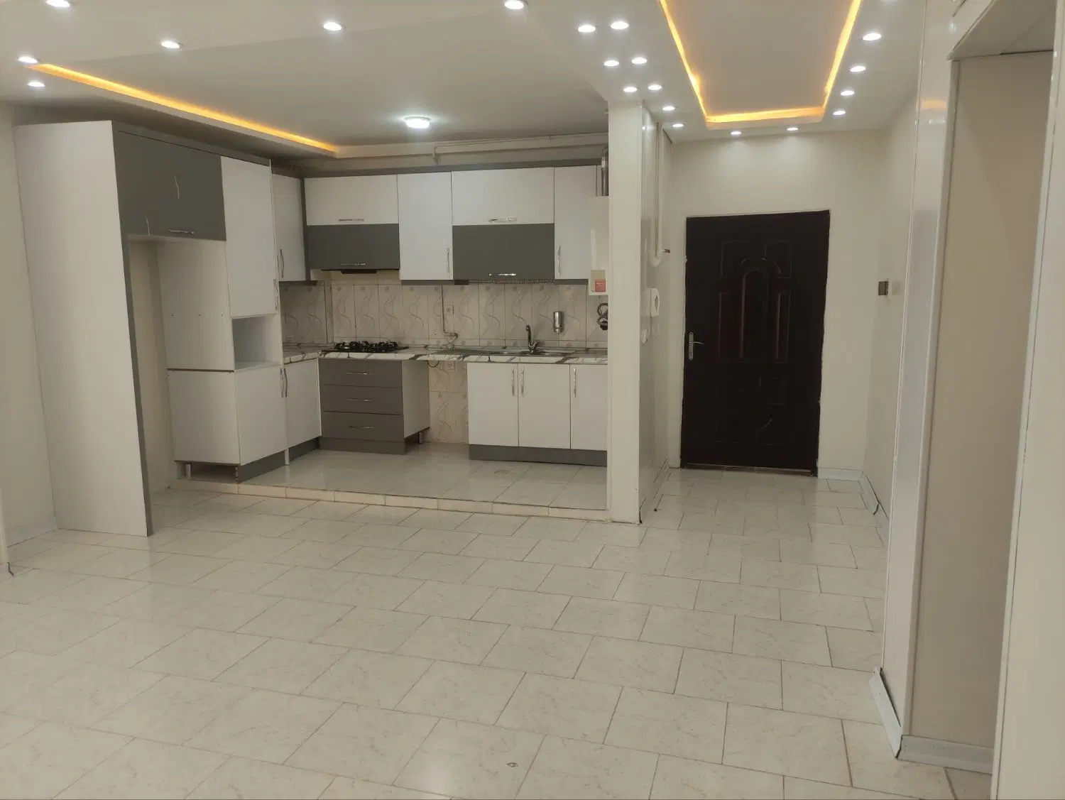 فروش آپارتمان 110متری شهرک ابریشم