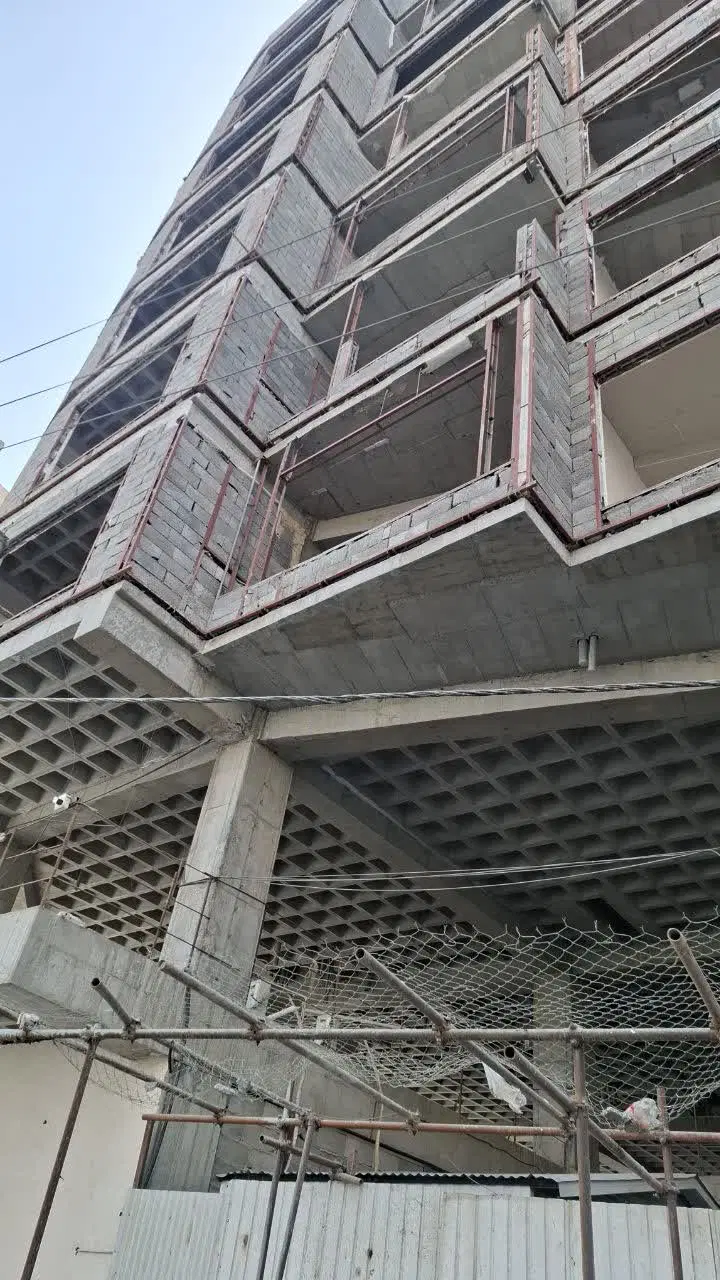 فروش واحد ۱۱۱ متری تعاونی دادگستری عقیق ۳