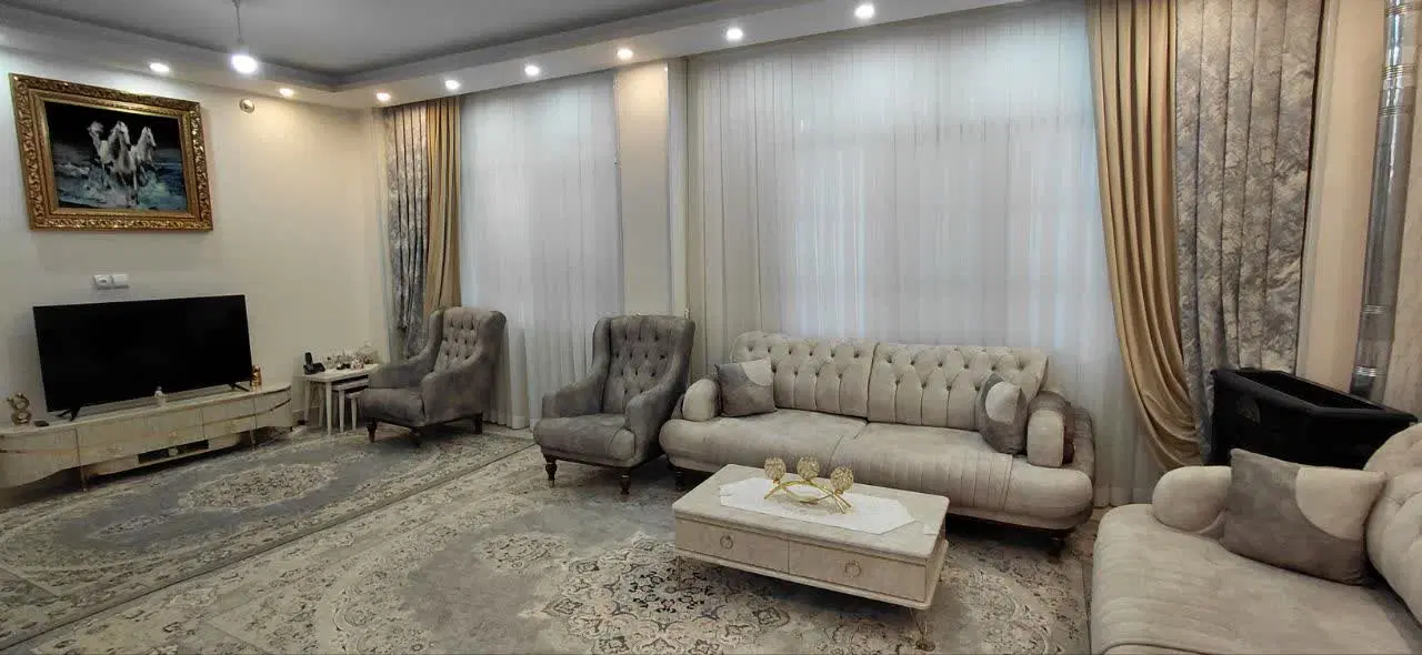 اجاره واحد حیاط دار همکف (بدون وسایل ) تک‌ خواب