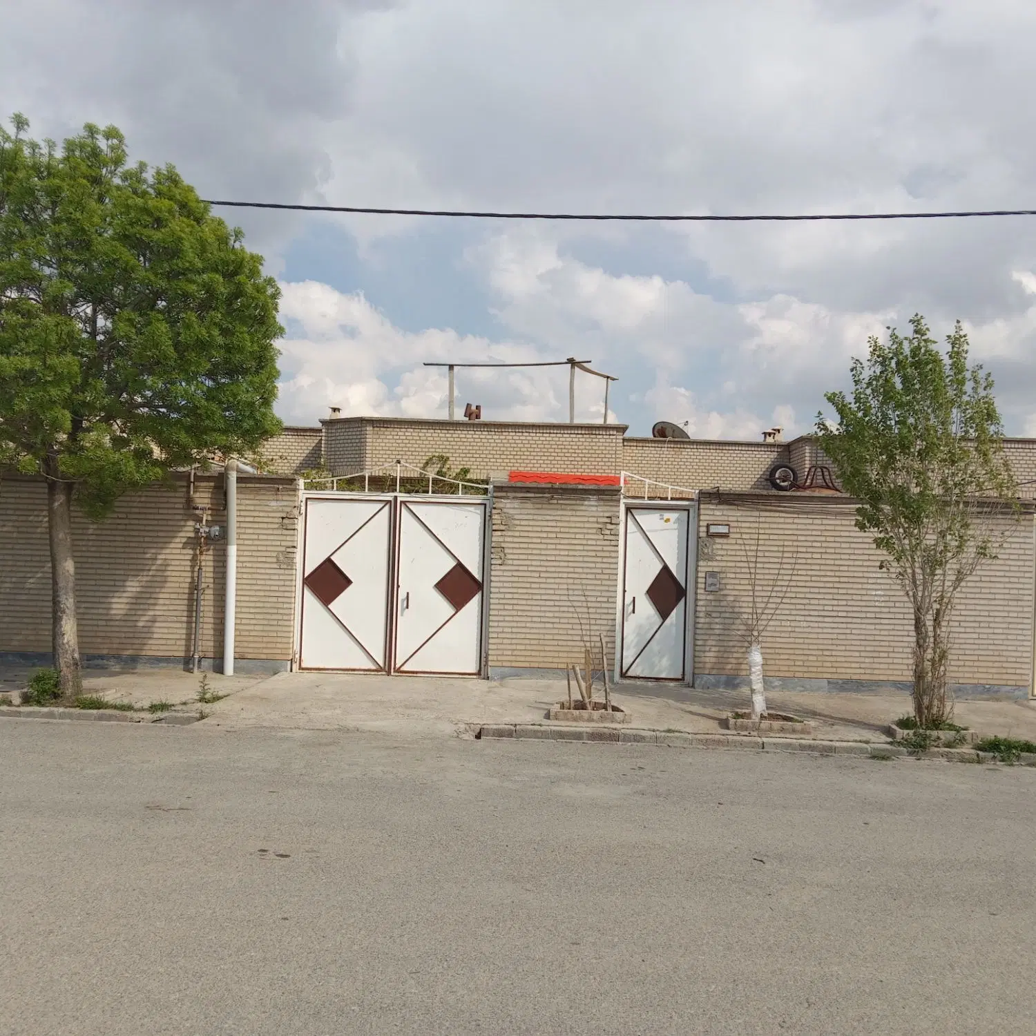 حیاط