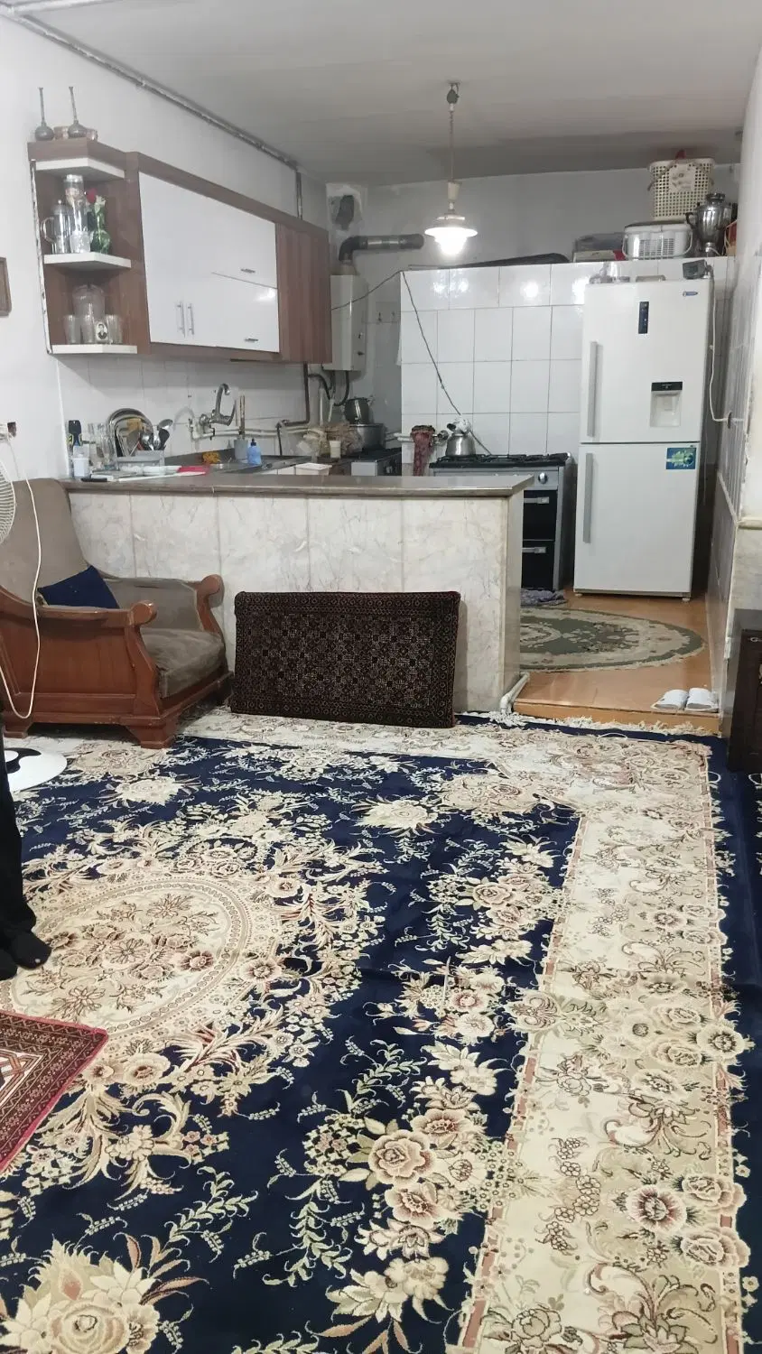 همکف تمیز۱۲۰متر۲خواب حیاط دار باپارکینگ