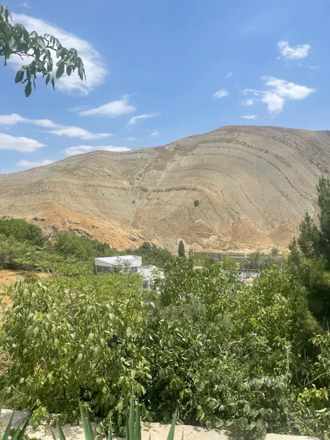فروش زمین ۱۰۵۰ متری