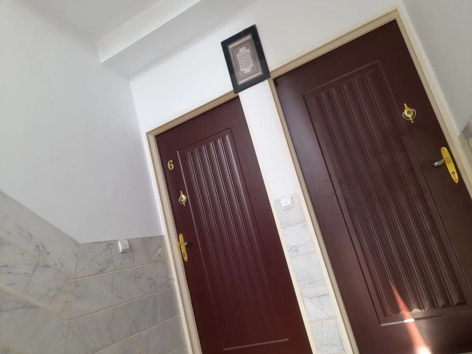 واحد ۶۸ متری جنوبی پر نور