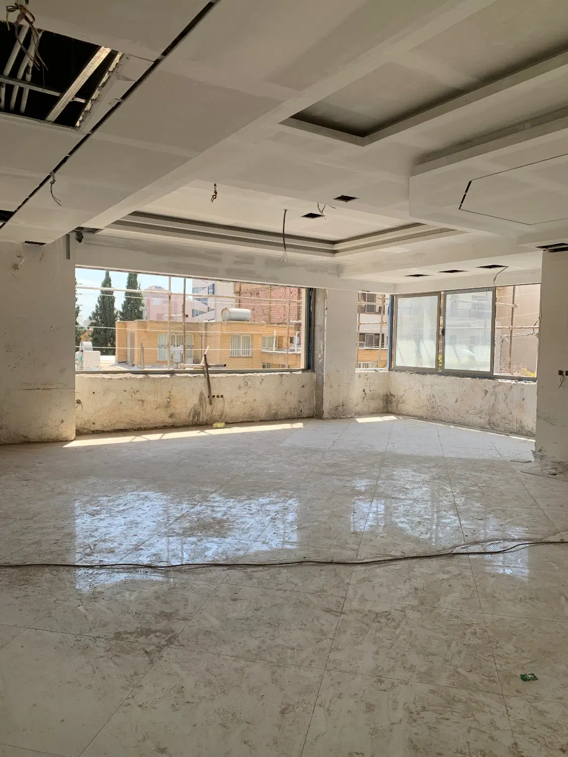 واحد ۱۷۵ متری تاپ لوکیشن فول مشاعات