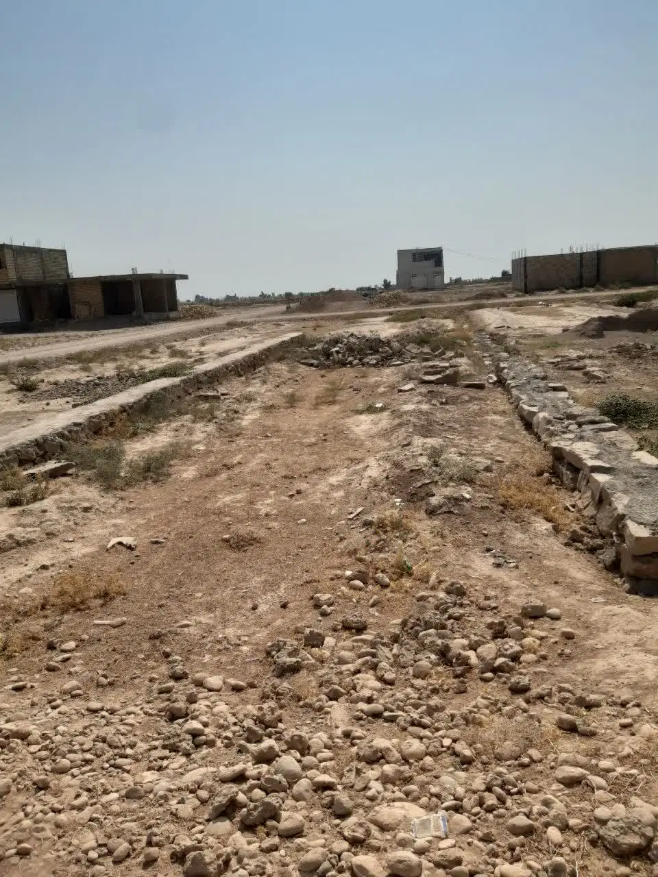 زمین مسکونی