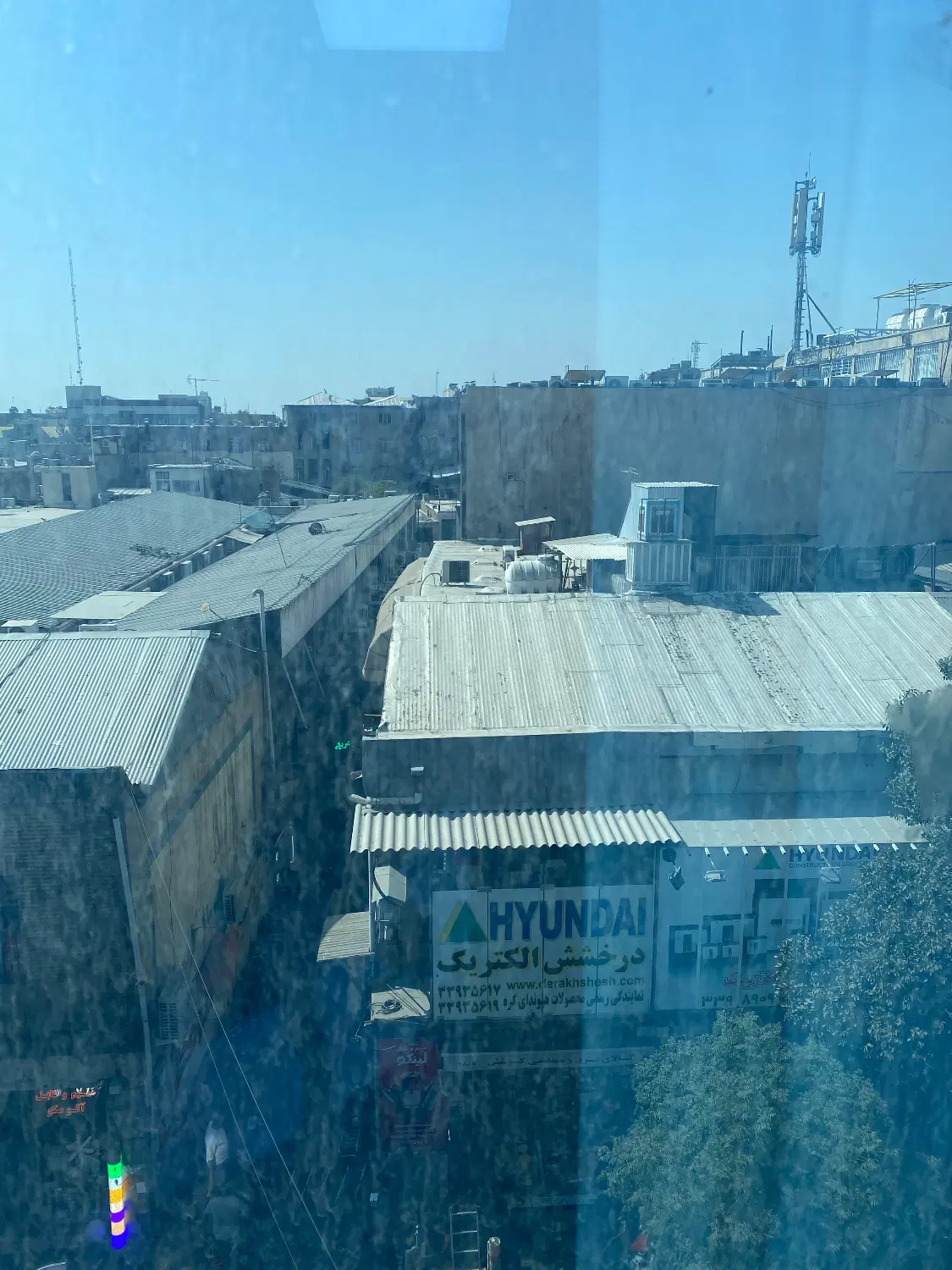 یه باب مغازه با ملک با سند سبز پاساژ بازار صنعت