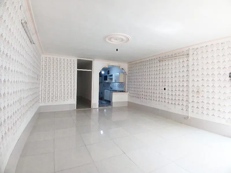 خانه ۷۵ متری ویلایی راه جدا