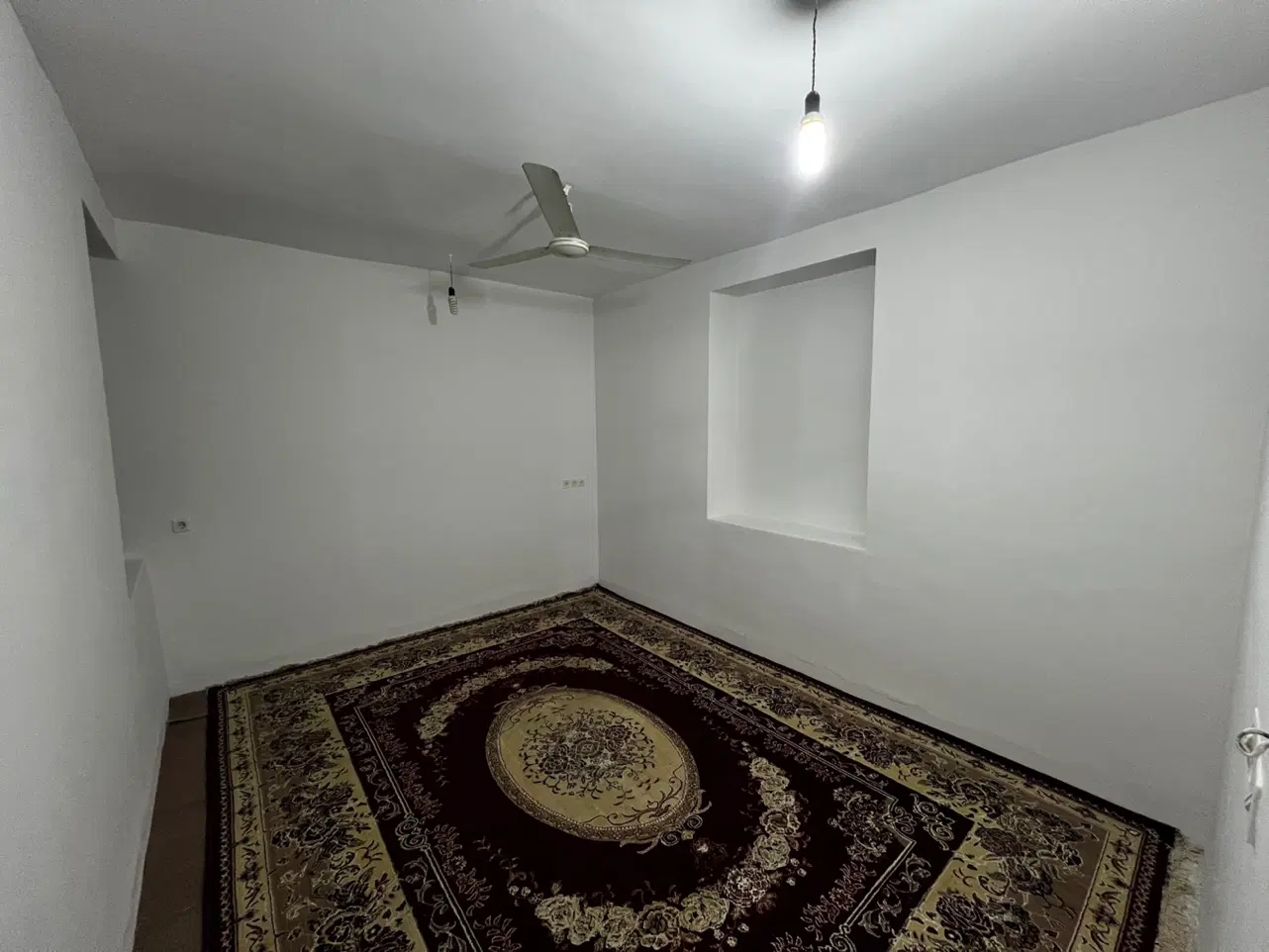 خانه ویلایی گورک دژگاه