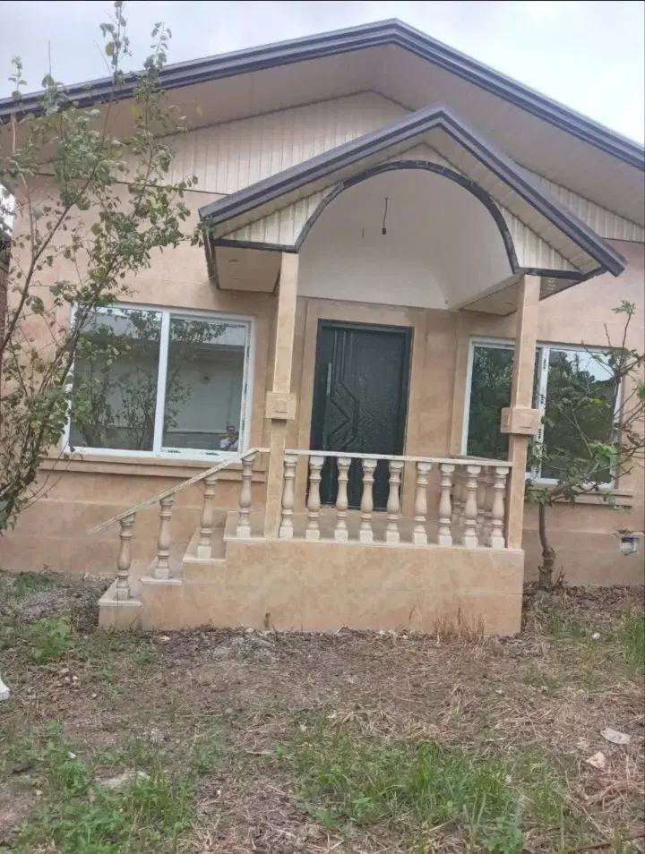 خونه ی حیاط دار فلت
