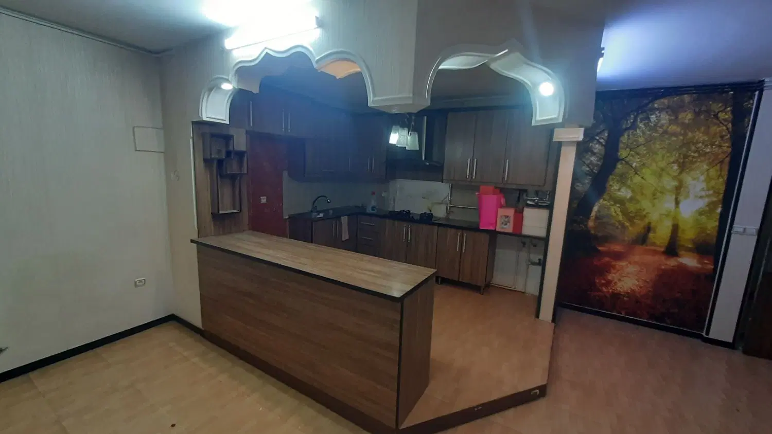 ۷۷متر طبقه دوم. پارکینگ دار. تخلیه سرحدی