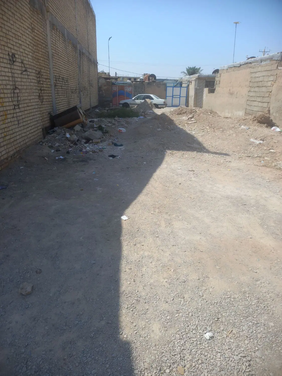 زمین مسکونی شناح وپیه زده شده