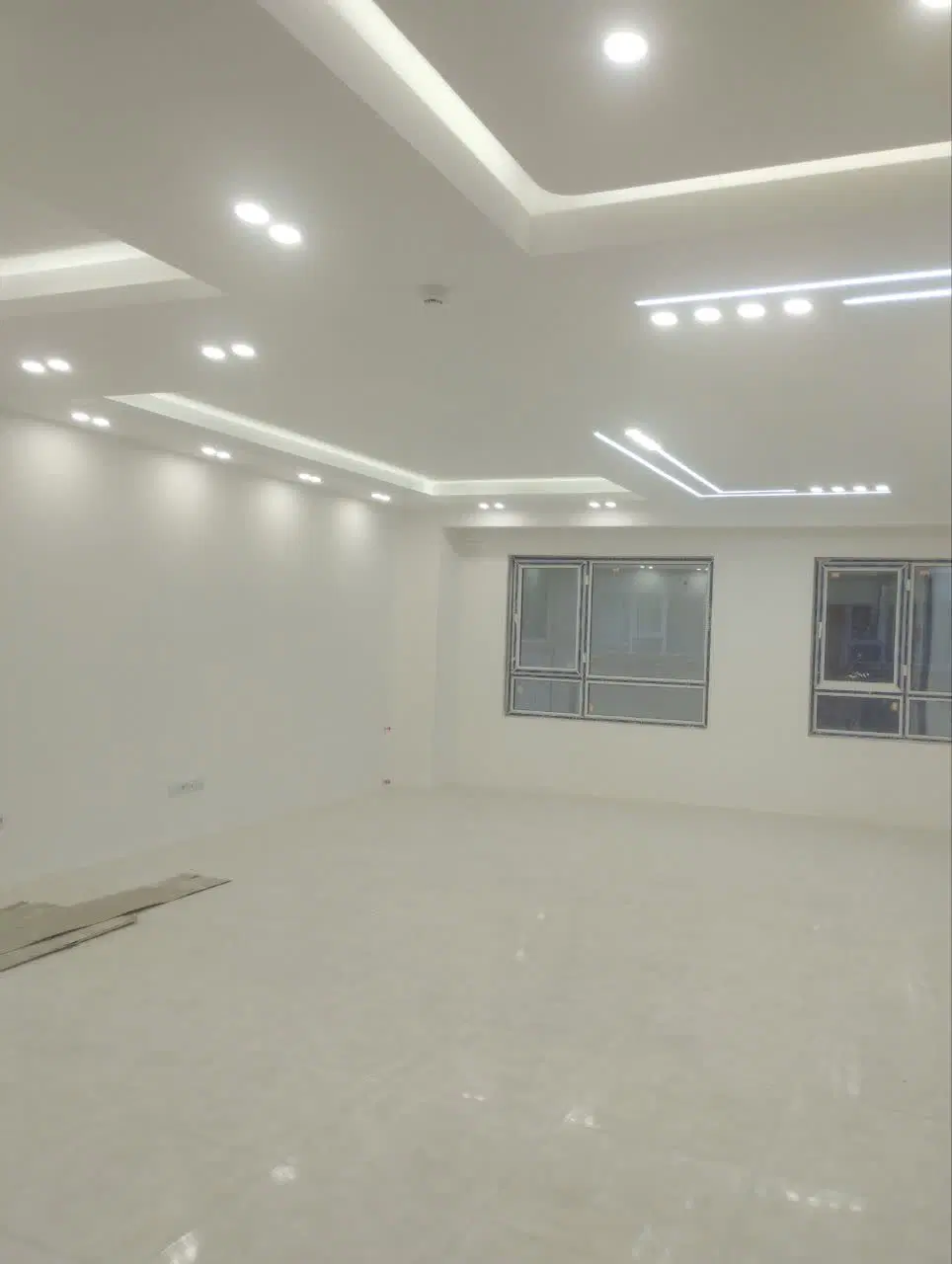 آپارتمان مرکز شهر رهن کامل