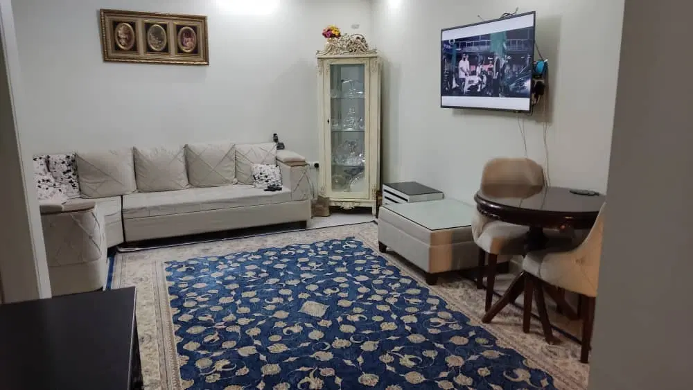۴۰ متر خوش نقشه و آفتابگبر
