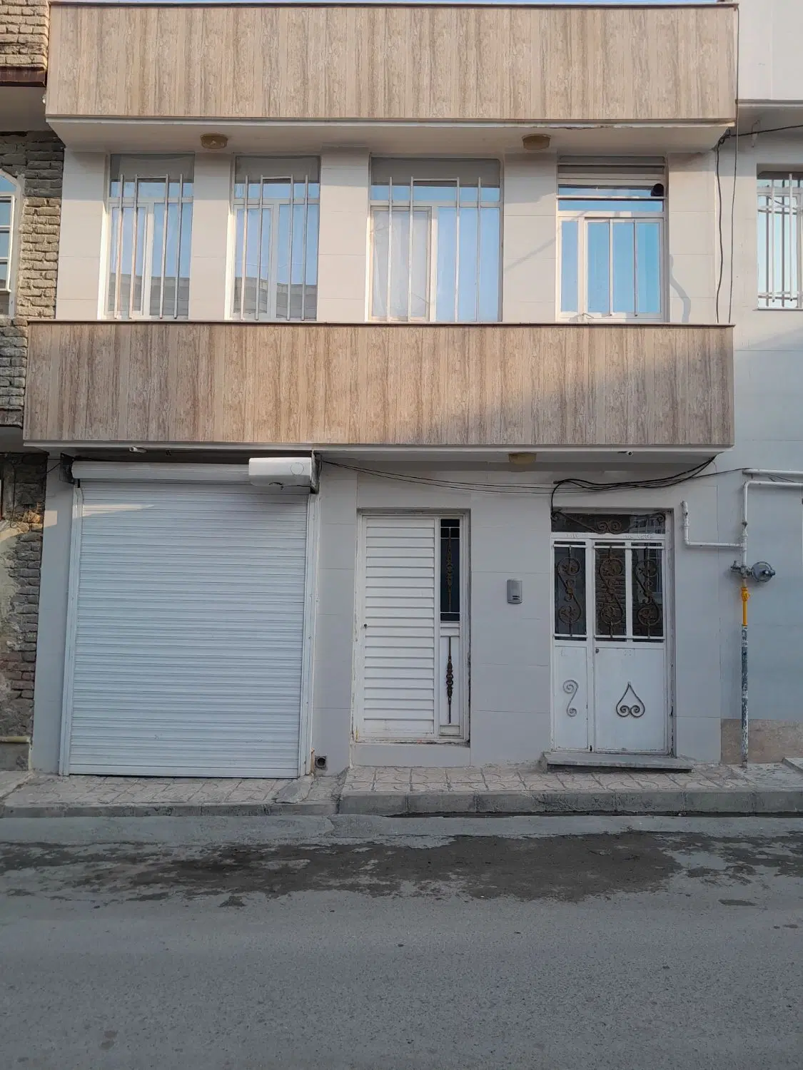 خانه فروشی ۱۰۰متر شهرک شهریار چهره گشا کوی شقایق