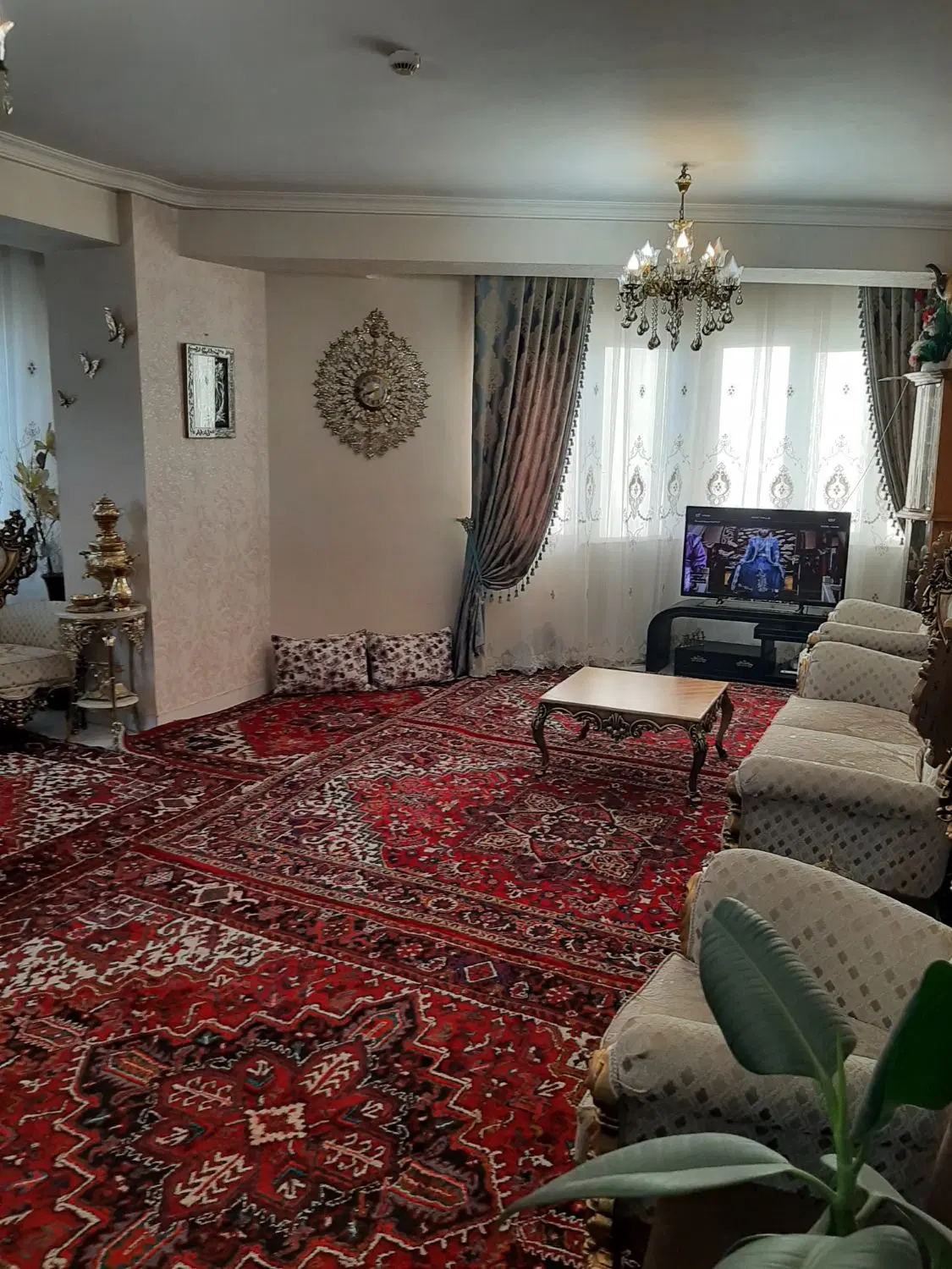 آپارتمان سه نبش با تمام امکانات ۱۱۳متری