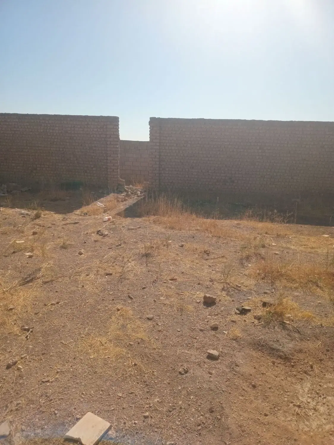 زمین مسکونی 240 متر