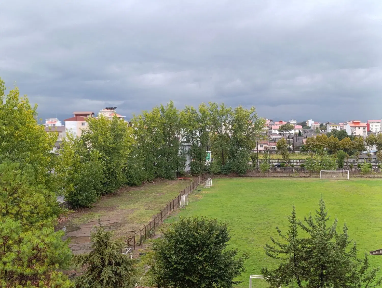 فروش ۵۰۰ متر زمین باغی