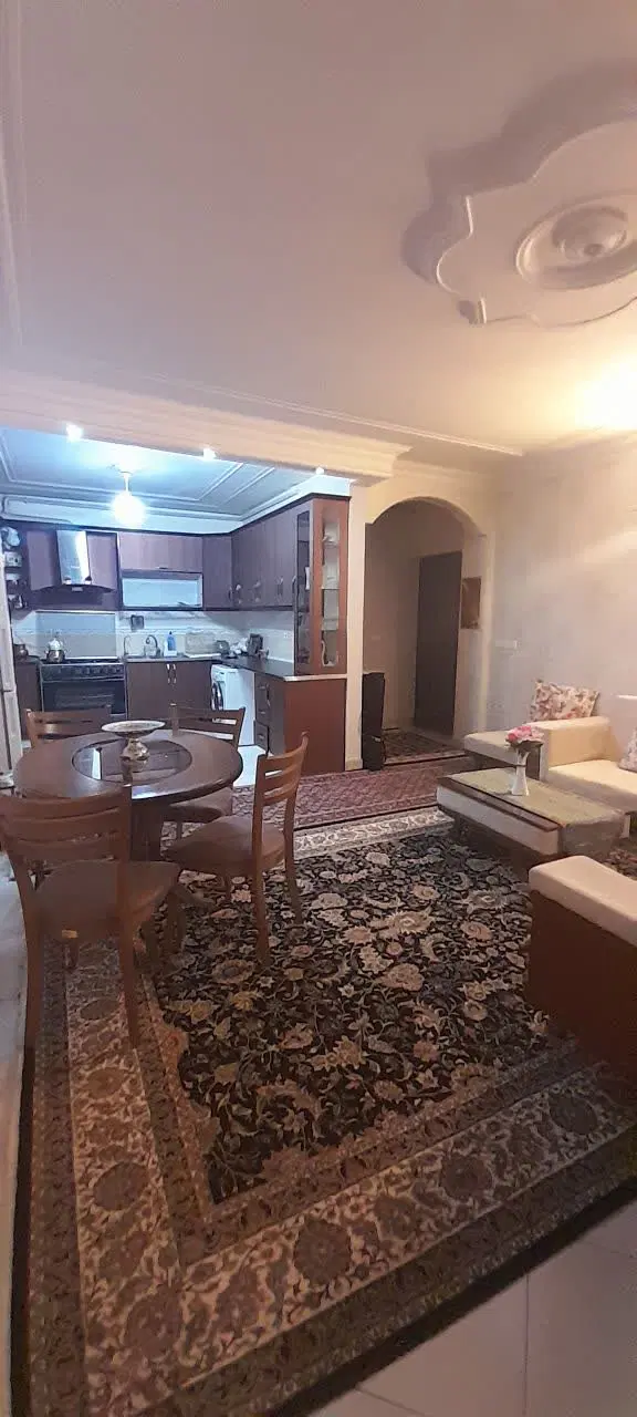 ۹۶ متری*بهداری*فرهنگیان ناحیه۱*مالک هستم