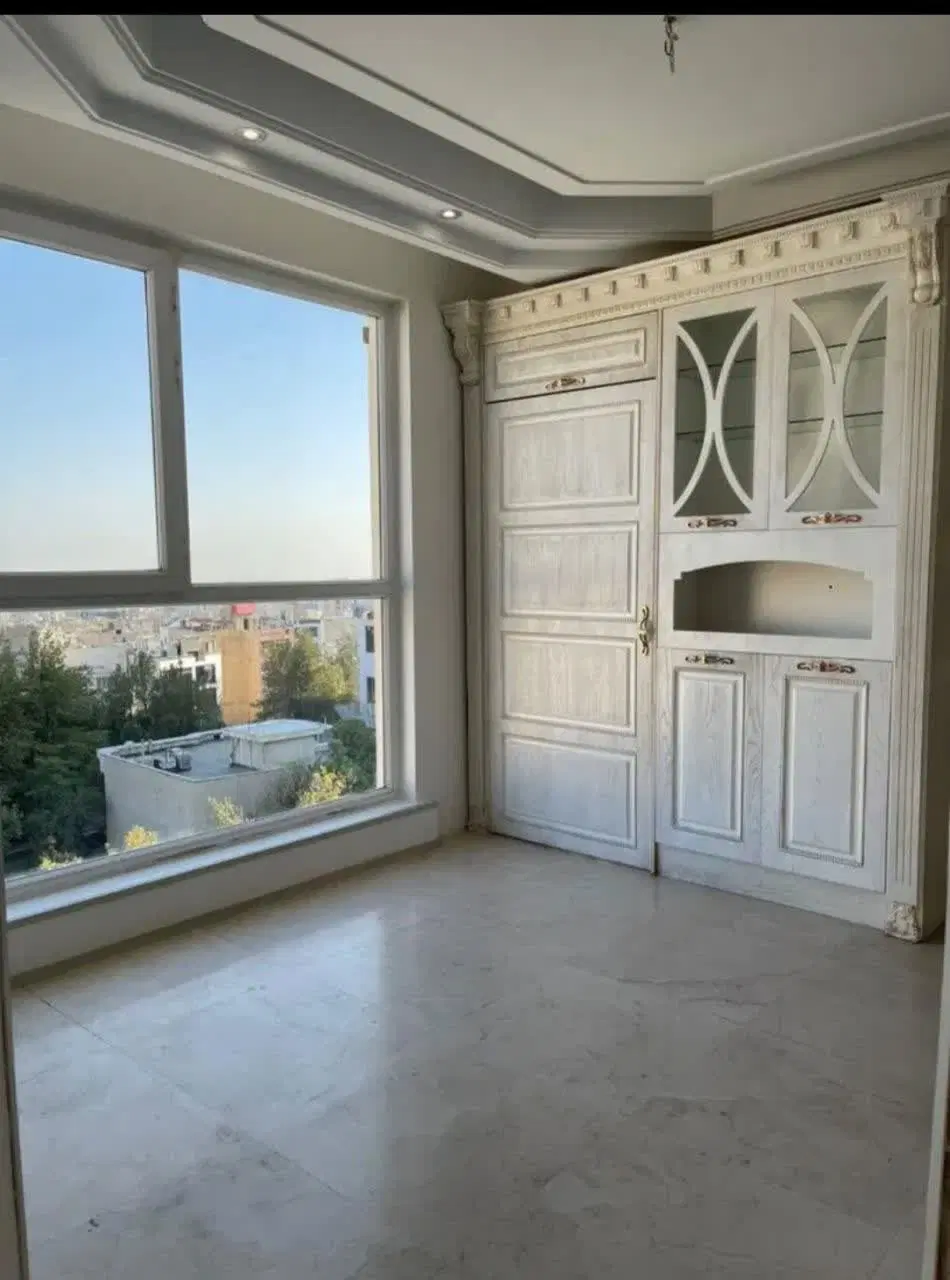 اجاره آپارتمان 125 متری سه خواب سعادت آباد