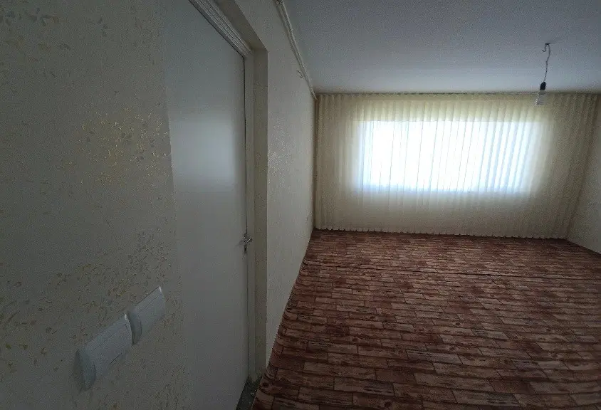 آپارتمان ۹۰ متری شهرک امام (خانه سازی) فرهنگیان