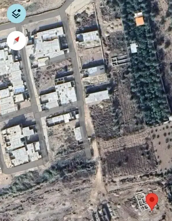 زمین دارخوین
