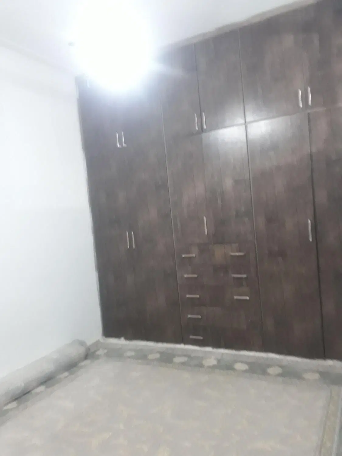 خانه ومنزل دوبر هردوبر خیابان
