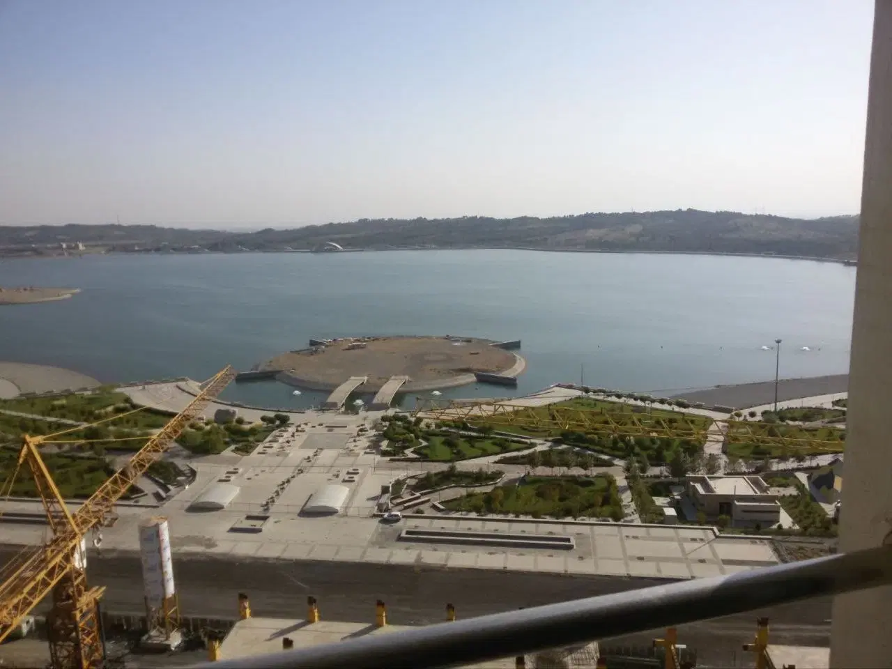 ۸۶متر ۲خواب دریاچـه  برج سروناز
