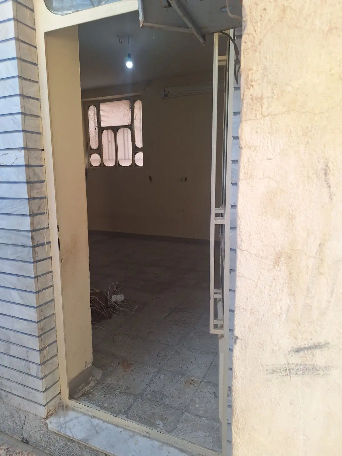 رهن واجاره مسکونی مرکز شهر