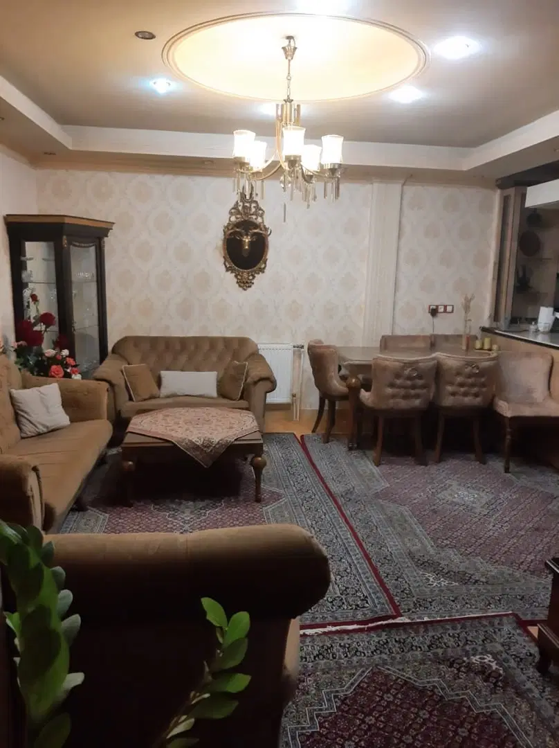 ۸۸متر۲خواب دو قدمی مترو