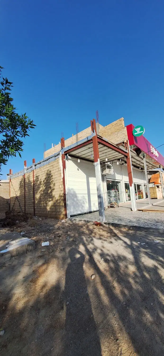 ۵۴متر زمین تجاری بلوار چمران رسالت جنب دیلی مارکت