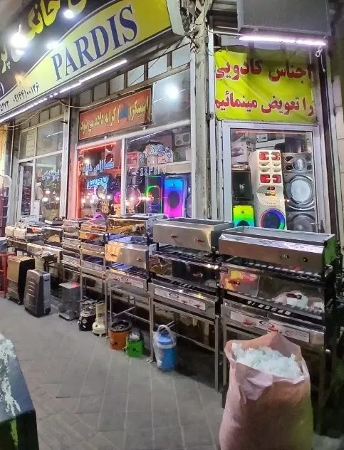 اجاره مغازه آخونی ۷۵ متر