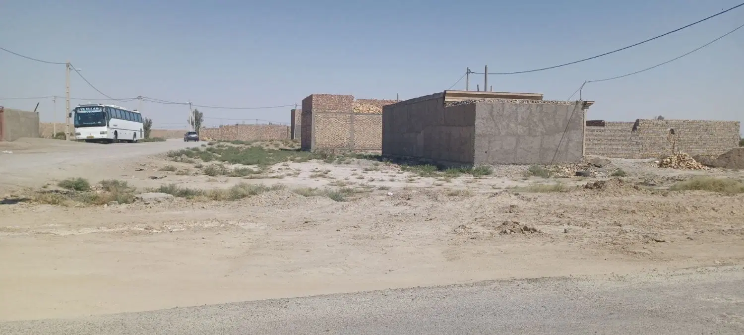 زمین با موقعیت تجاری