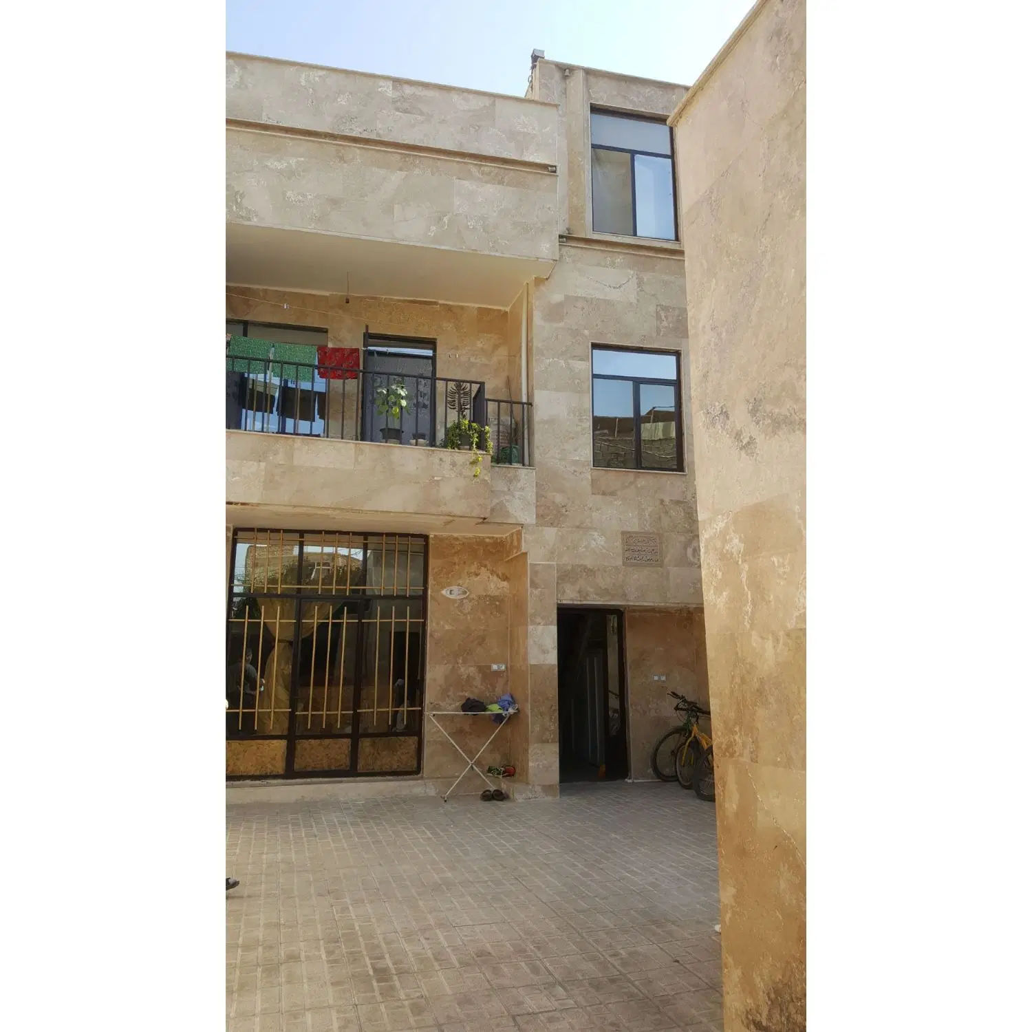 خانه ویلایی 3 طبقه