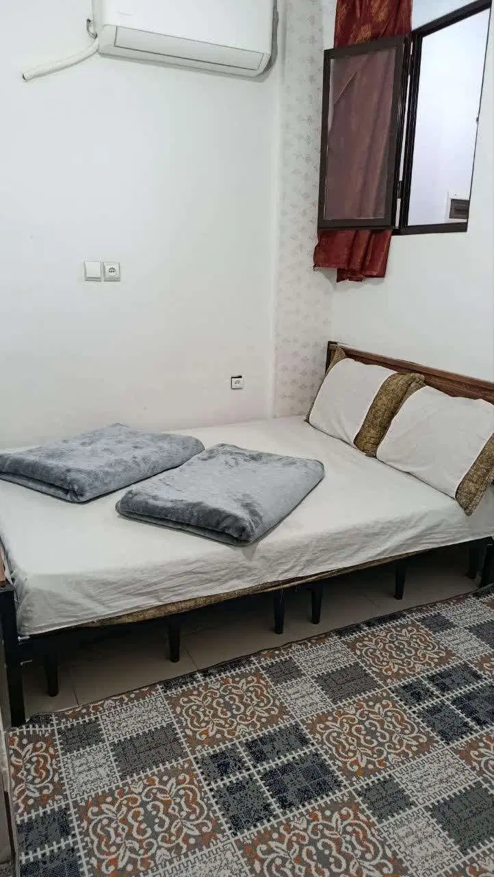 سوئیت ،خانه مسافر(تمیز روبروی حرم با پارکینگ)