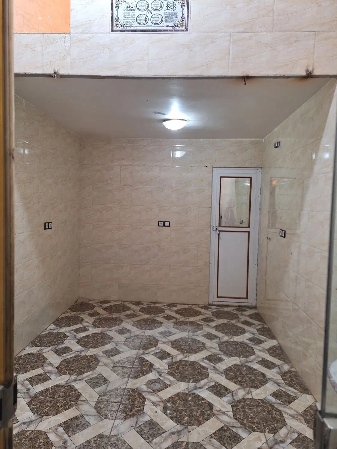 مغازه ۲۲ متری در بهترین منطقه کیان اباد