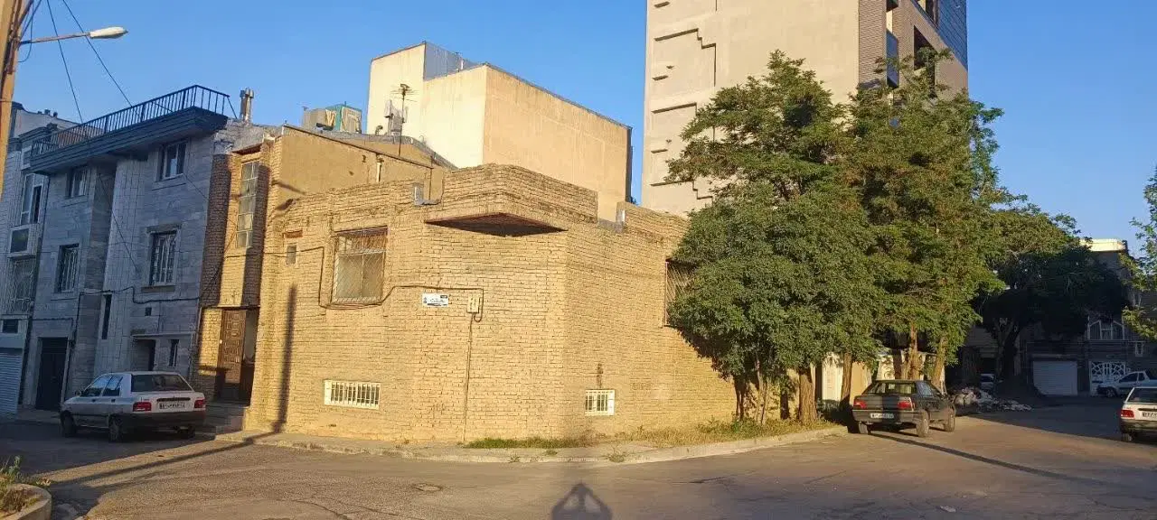 فروش ویلایی اعتمادیه 198 متر