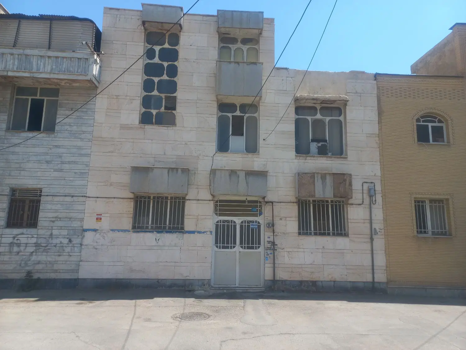 فروش منزل۲ طبقه بلوار گلستان