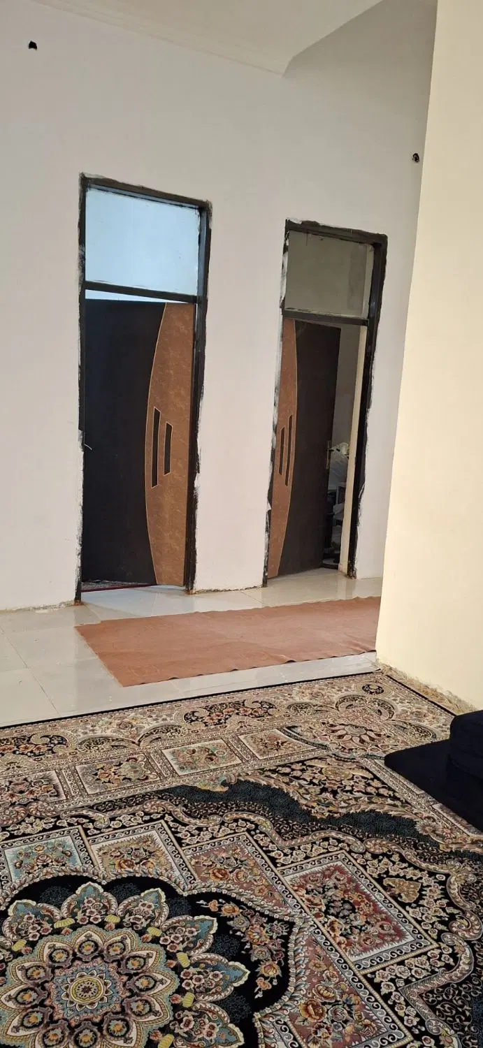منزل ویلایی 600متری خ.زال