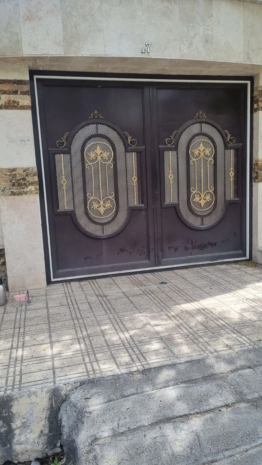 ساختمان ویلایی