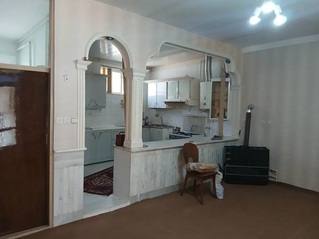 اجاره منزل مسکونی دربستی در سراب