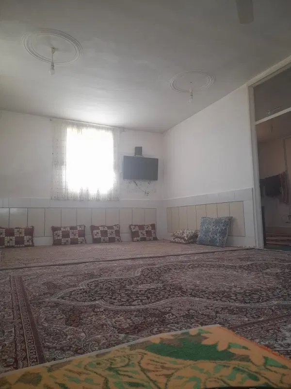 خونه به فروش می‌رسد