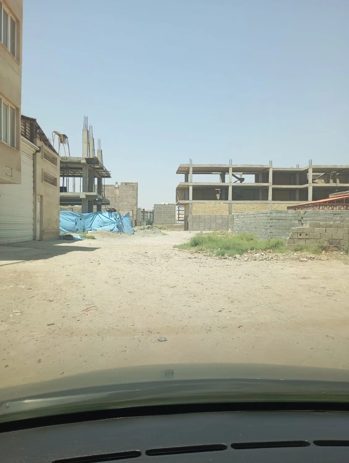 زمین ۱۰۰ متری بلوار امام رضا