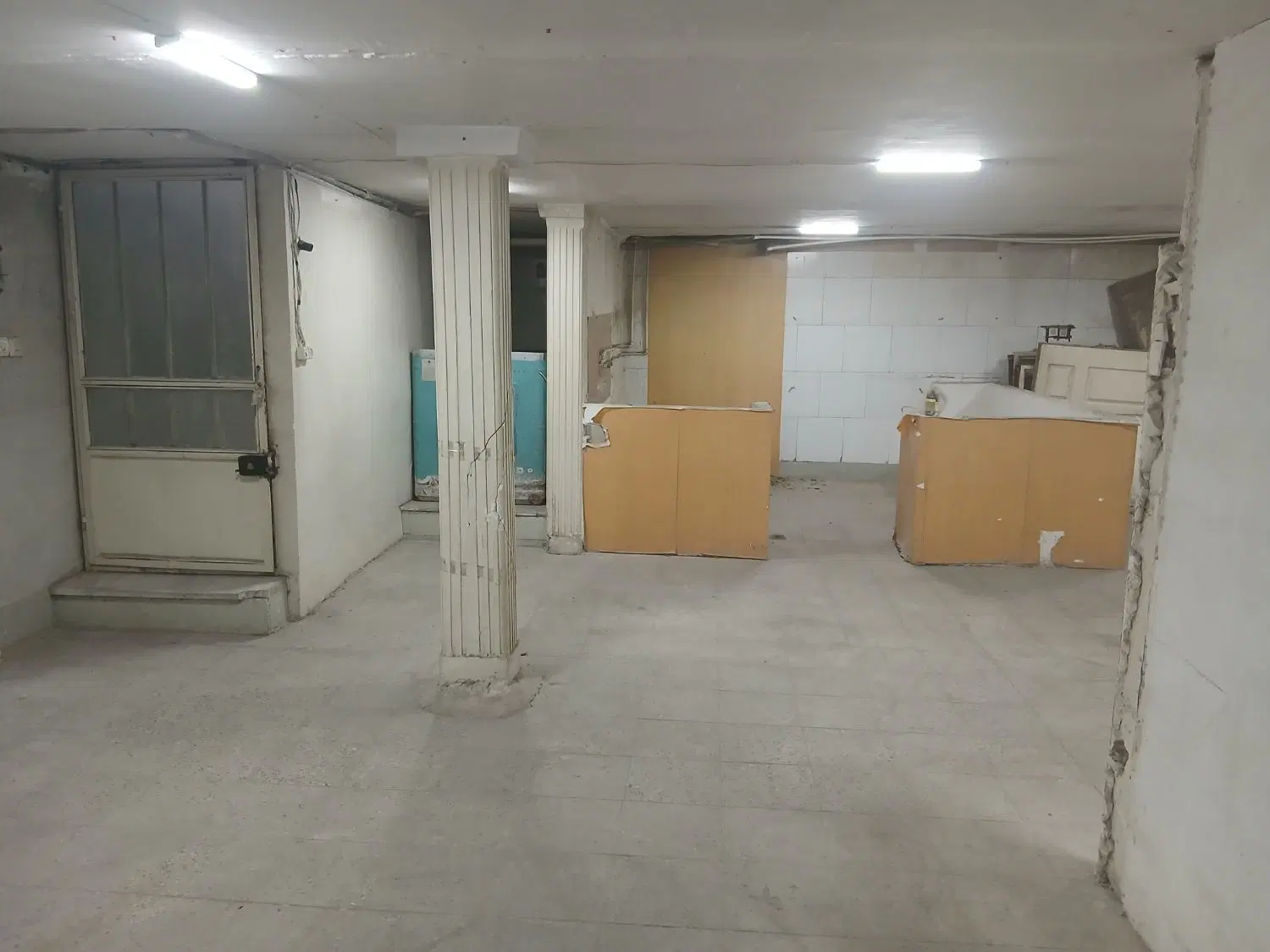 این واحد برای انبار اجاره داده میشود