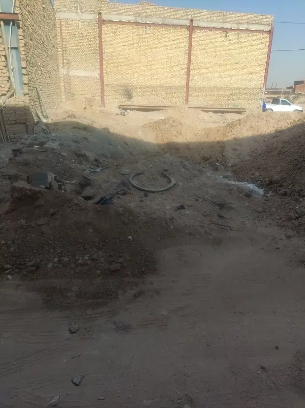 زمین فروشی