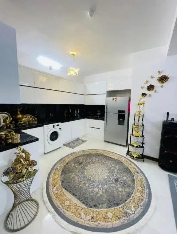 آپارتمان دوخوابه سندار 92متری